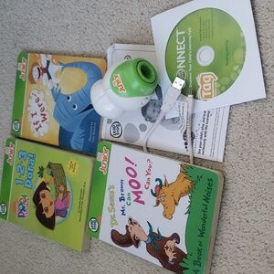 Leap Frog Tag Junior books and device cord cd and directions